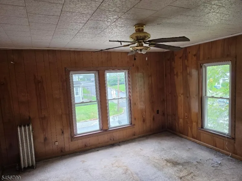 62 Hamburg Ave Sussex, NJ 07461