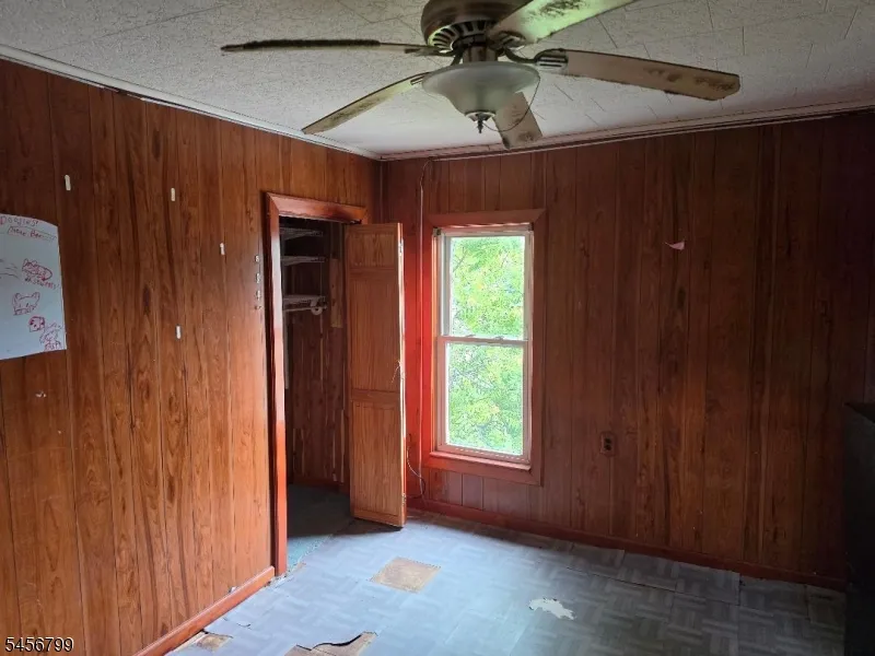 62 Hamburg Ave Sussex, NJ 07461