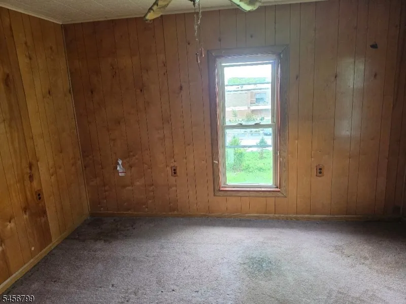62 Hamburg Ave Sussex, NJ 07461