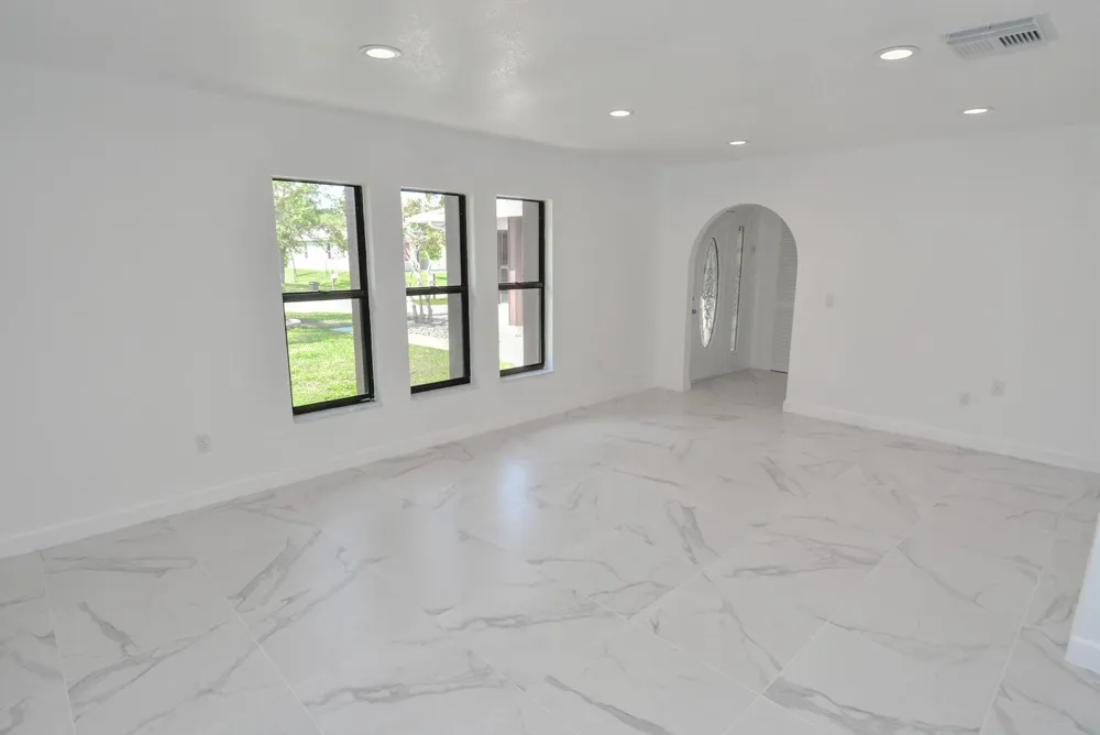 943 SE Browning Avenue Port St. Lucie, FL 34983