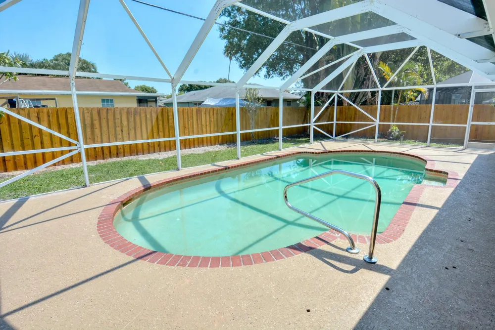 943 SE Browning Avenue Port St. Lucie, FL 34983