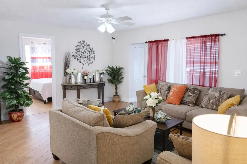 2330 NE 1ST AVENUE Pompano Beach, FL 33060