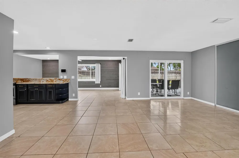 1023 SW 25TH PLACE Boynton Beach, FL 33426