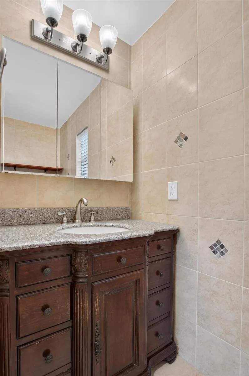 1023 SW 25TH PLACE Boynton Beach, FL 33426