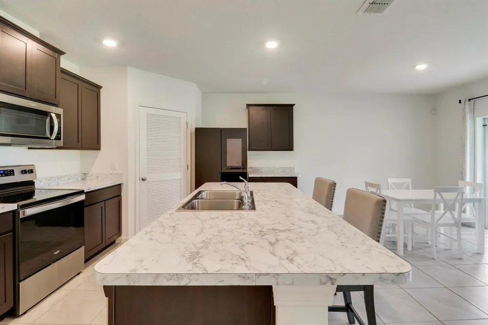 643 NW Riverside Drive Port St. Lucie, FL 34983