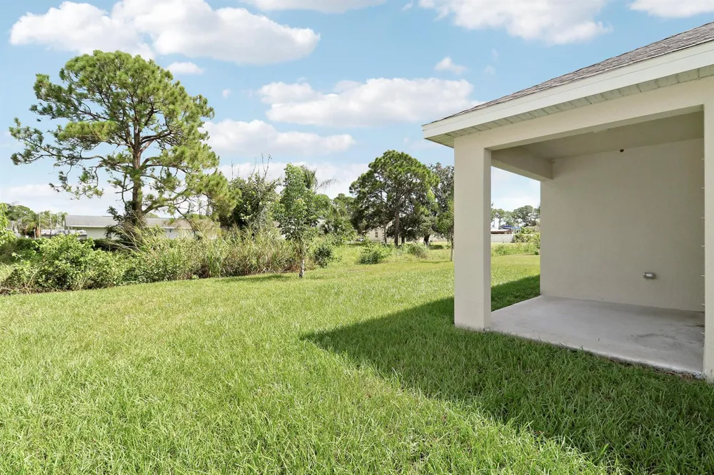 643 NW Riverside Drive Port St. Lucie, FL 34983