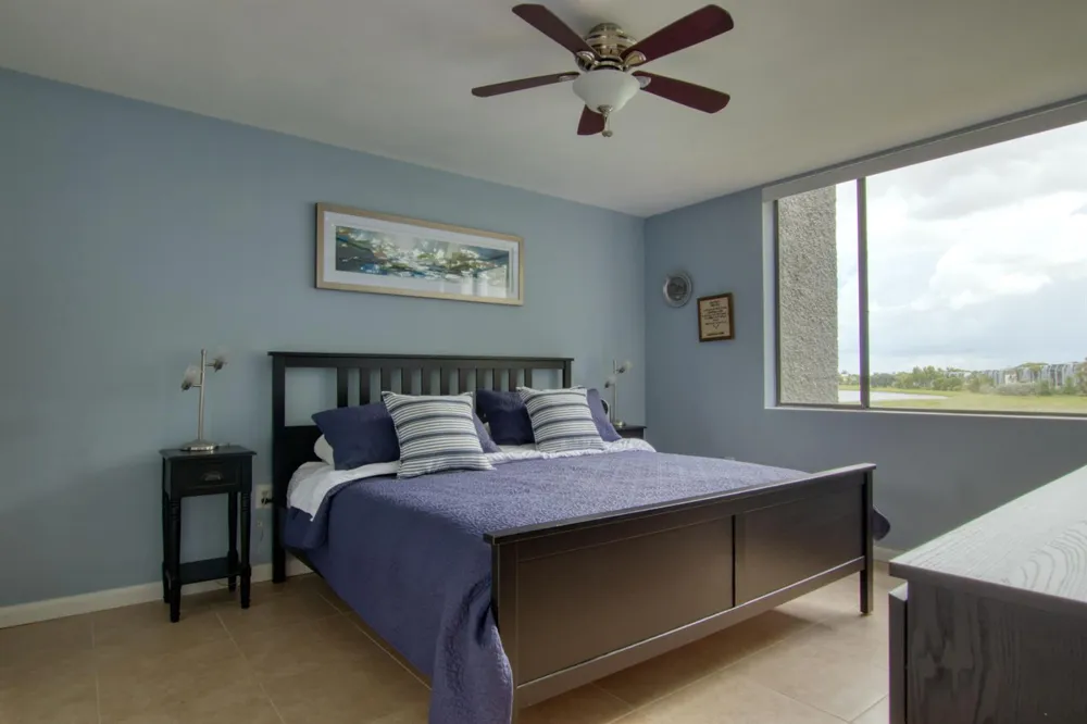 4822 ESEDRA COURT #206 Lake Worth, FL 33467