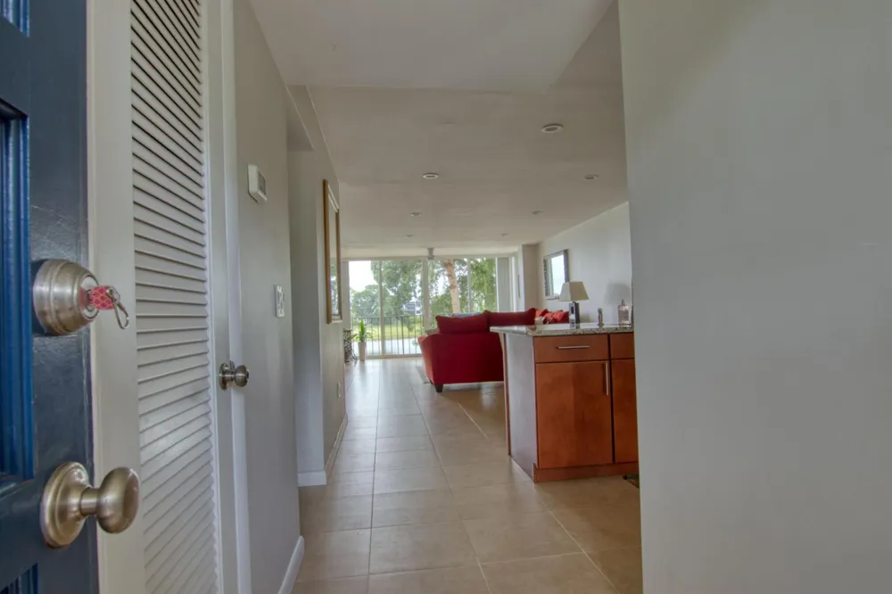 4822 ESEDRA COURT #206 Lake Worth, FL 33467