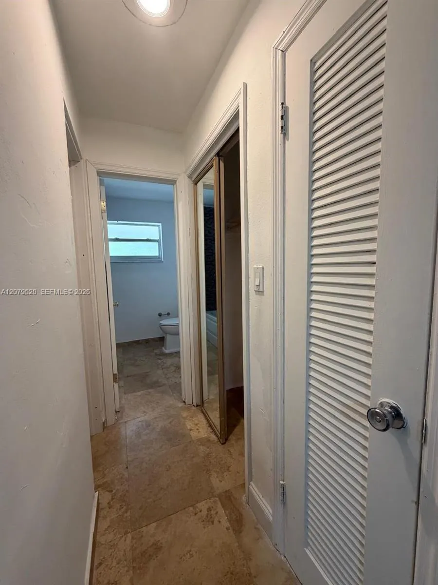 1400 NE 191st St #310 Miami, FL 33179