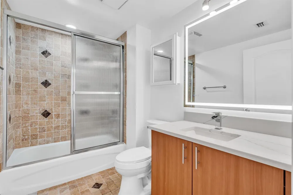 110 FEDERAL Highway #1113 Fort Lauderdale, FL 33301