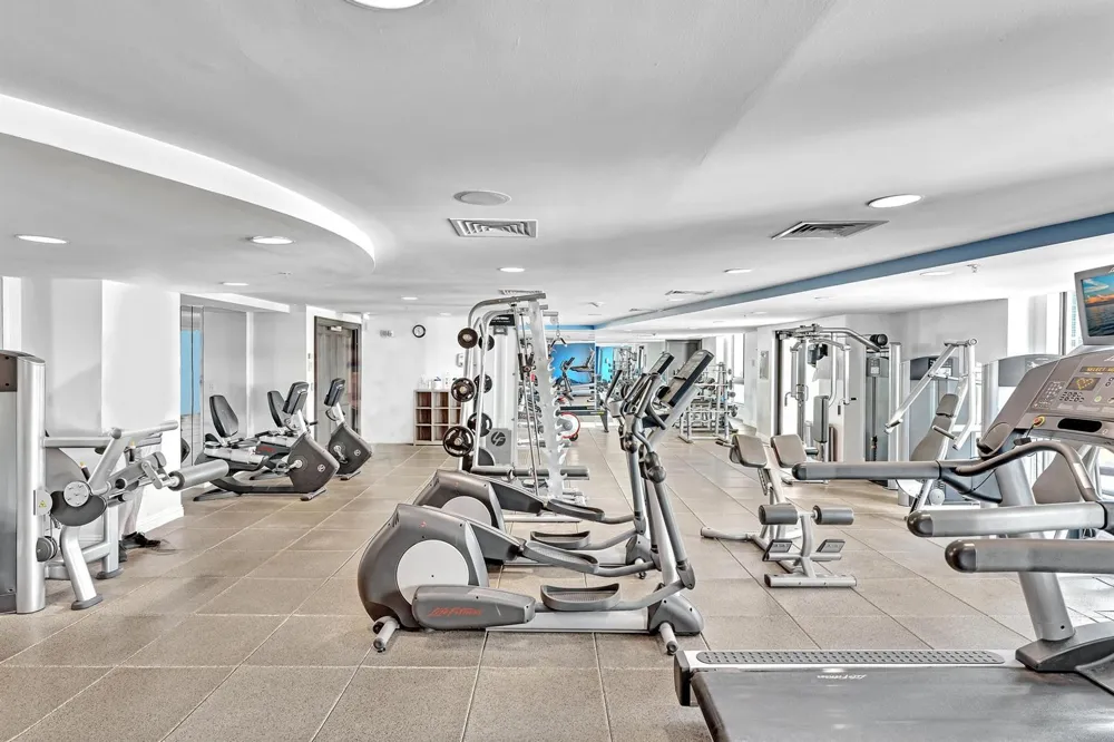 110 FEDERAL Highway #1113 Fort Lauderdale, FL 33301