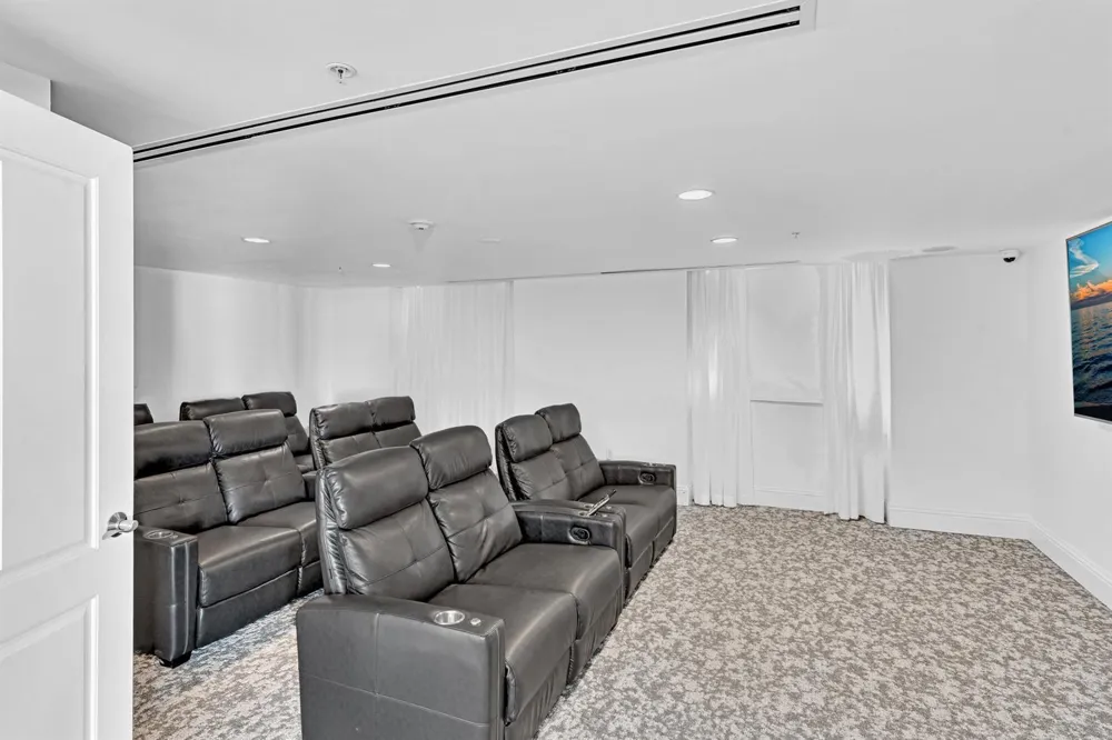 110 FEDERAL Highway #1113 Fort Lauderdale, FL 33301