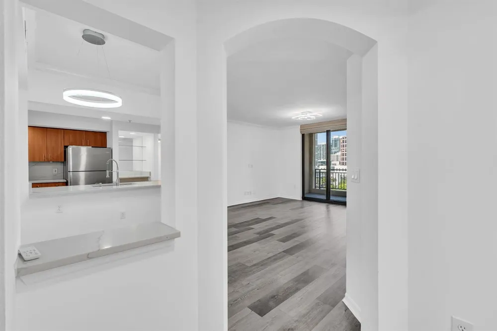 110 FEDERAL Highway #1113 Fort Lauderdale, FL 33301