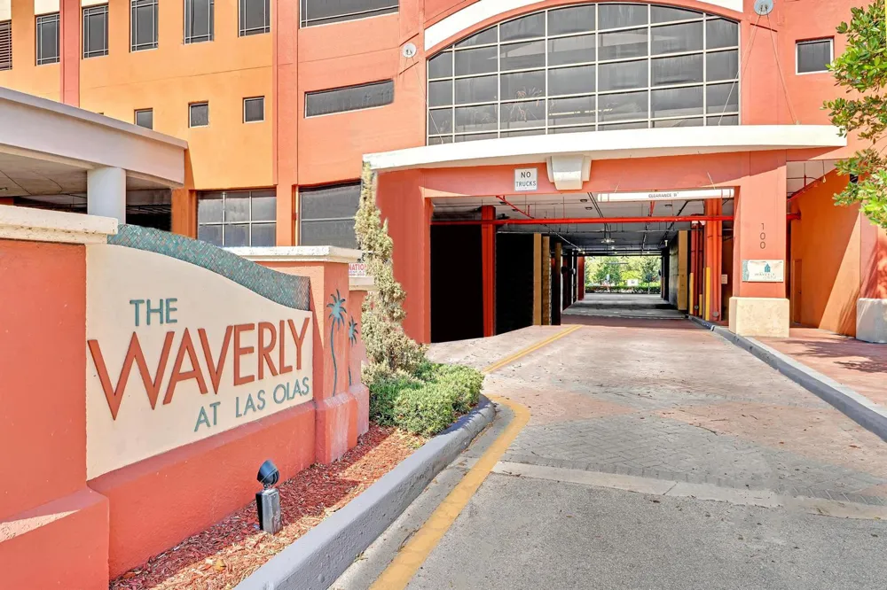 110 FEDERAL Highway #1113 Fort Lauderdale, FL 33301