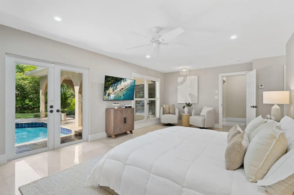 901 SE 6TH STREET Fort Lauderdale, FL 33301