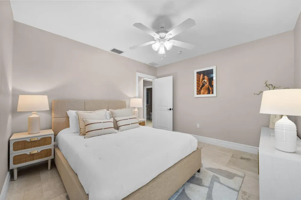 901 SE 6TH STREET Fort Lauderdale, FL 33301