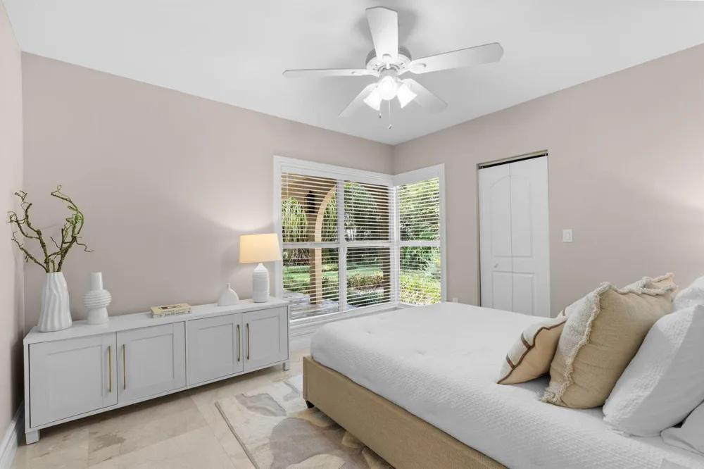 901 SE 6TH STREET Fort Lauderdale, FL 33301
