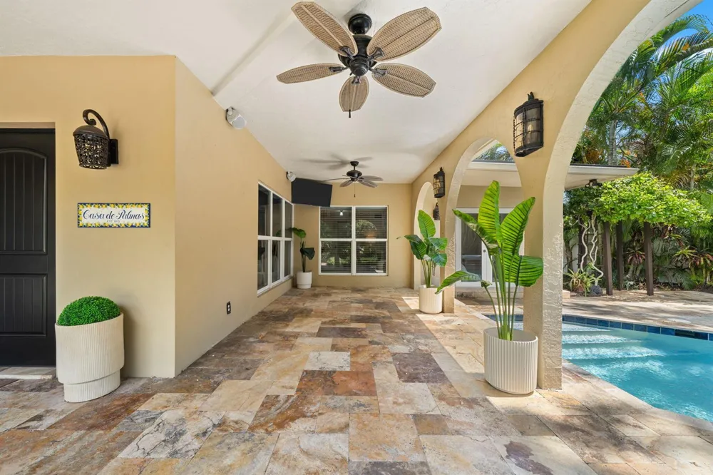 901 SE 6TH STREET Fort Lauderdale, FL 33301