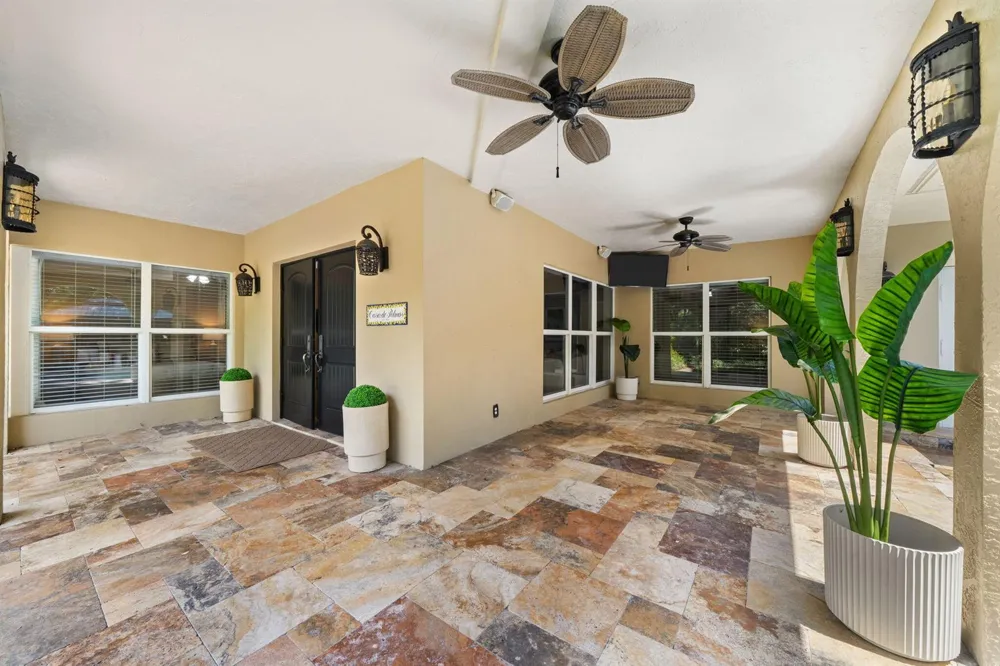 901 SE 6TH STREET Fort Lauderdale, FL 33301