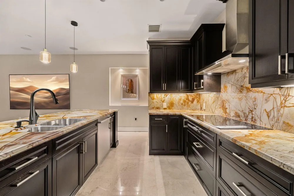 901 SE 6TH STREET Fort Lauderdale, FL 33301