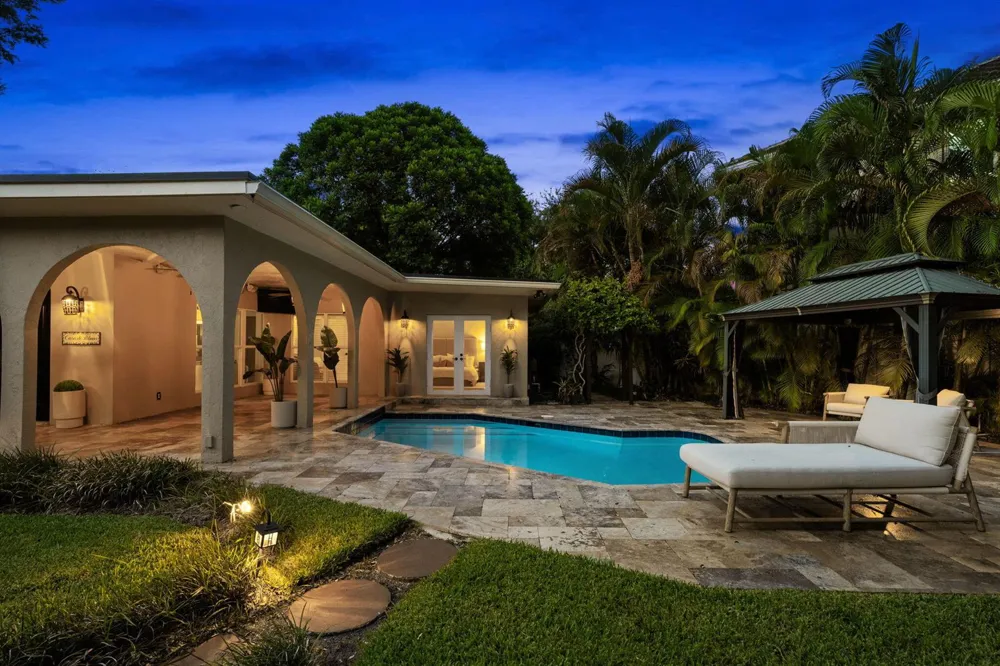 901 SE 6TH STREET Fort Lauderdale, FL 33301