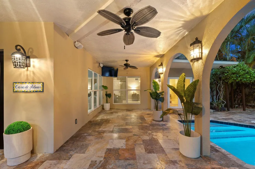 901 SE 6TH STREET Fort Lauderdale, FL 33301