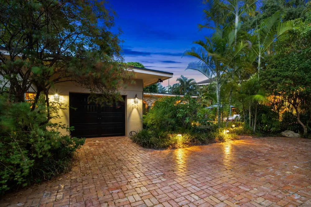 901 SE 6TH STREET Fort Lauderdale, FL 33301