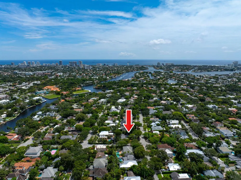 901 SE 6TH STREET Fort Lauderdale, FL 33301