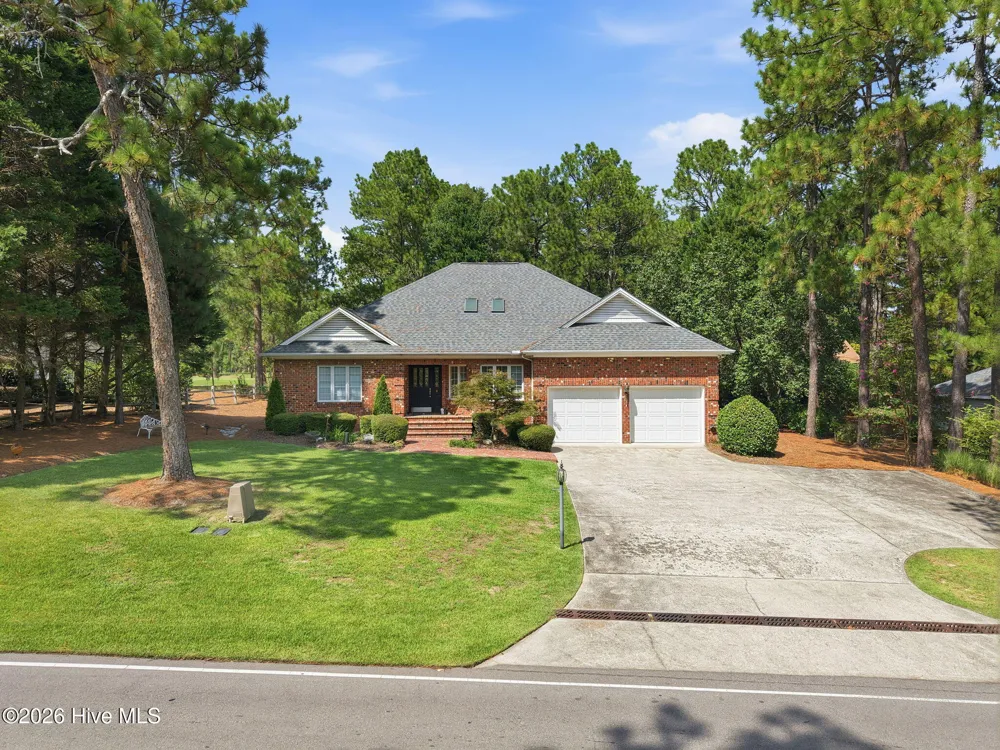 885 Monticello Drive Pinehurst, NC 28374