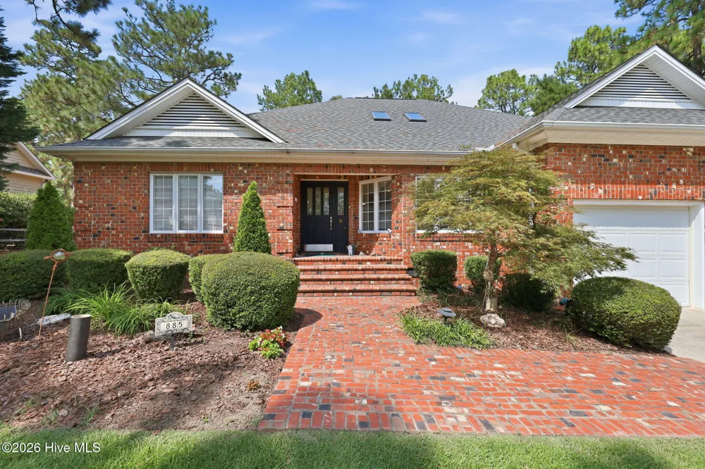 885 Monticello Drive Pinehurst, NC 28374