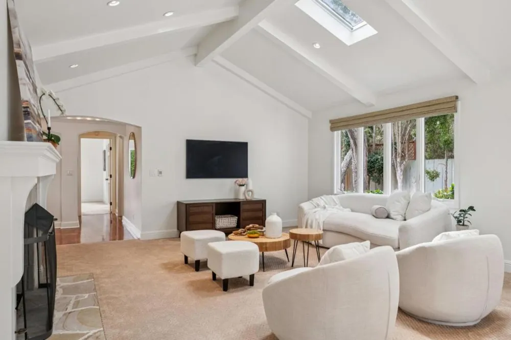 1068 The Old Drive Pebble Beach, CA 93953