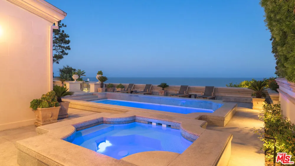 29000 Cliffside Drive Malibu, CA 90265