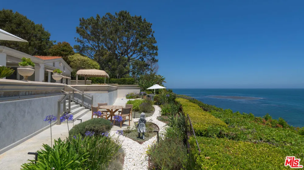 29000 Cliffside Drive Malibu, CA 90265