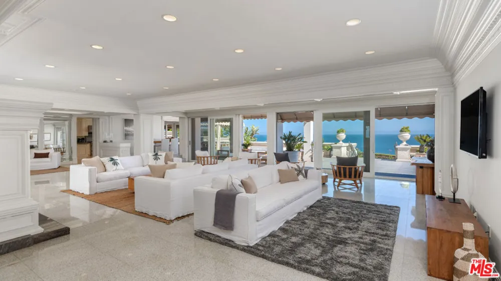 29000 Cliffside Drive Malibu, CA 90265