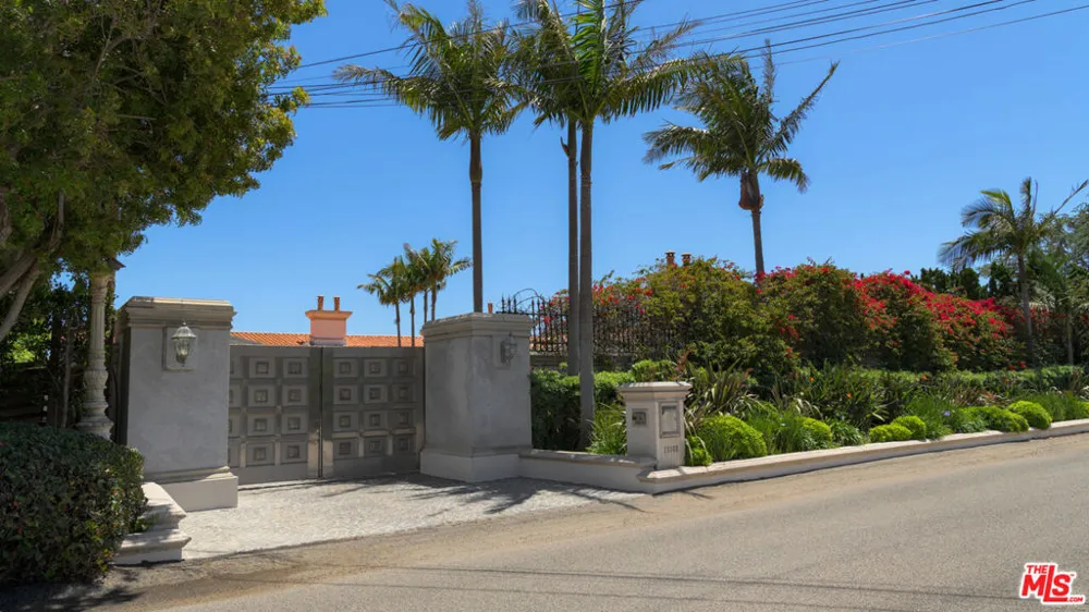 29000 Cliffside Drive Malibu, CA 90265