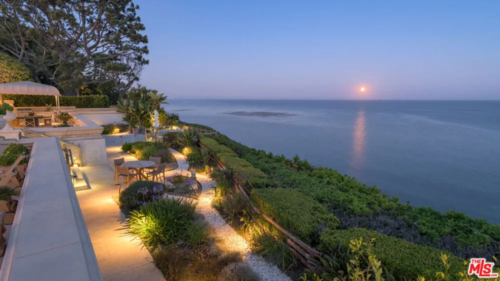 29000 Cliffside Drive Malibu, CA 90265