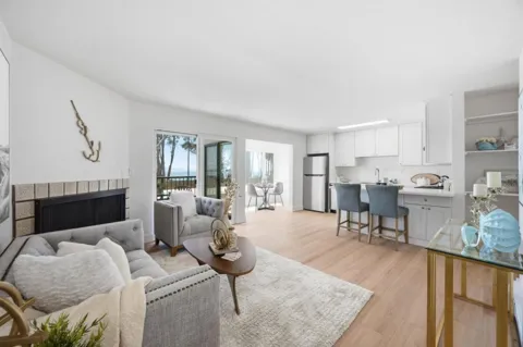 815 Balboa Avenue #106