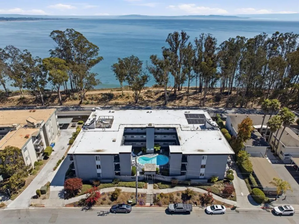 815 Balboa Avenue #106 Capitola, CA 95010
