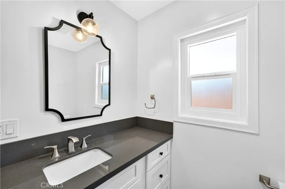 7405 Warren Vista Yucca Valley, CA 92284
