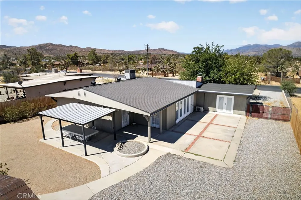 7405 Warren Vista Yucca Valley, CA 92284