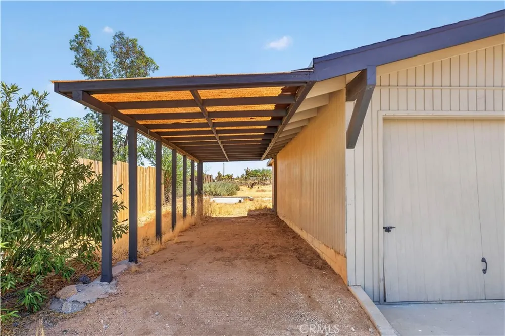7405 Warren Vista Yucca Valley, CA 92284