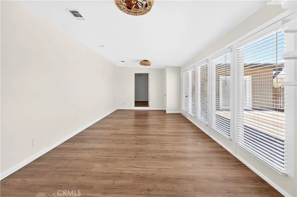 7405 Warren Vista Yucca Valley, CA 92284