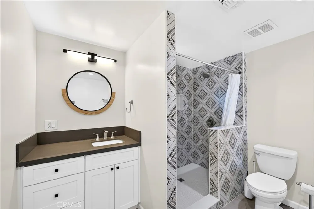 7405 Warren Vista Yucca Valley, CA 92284