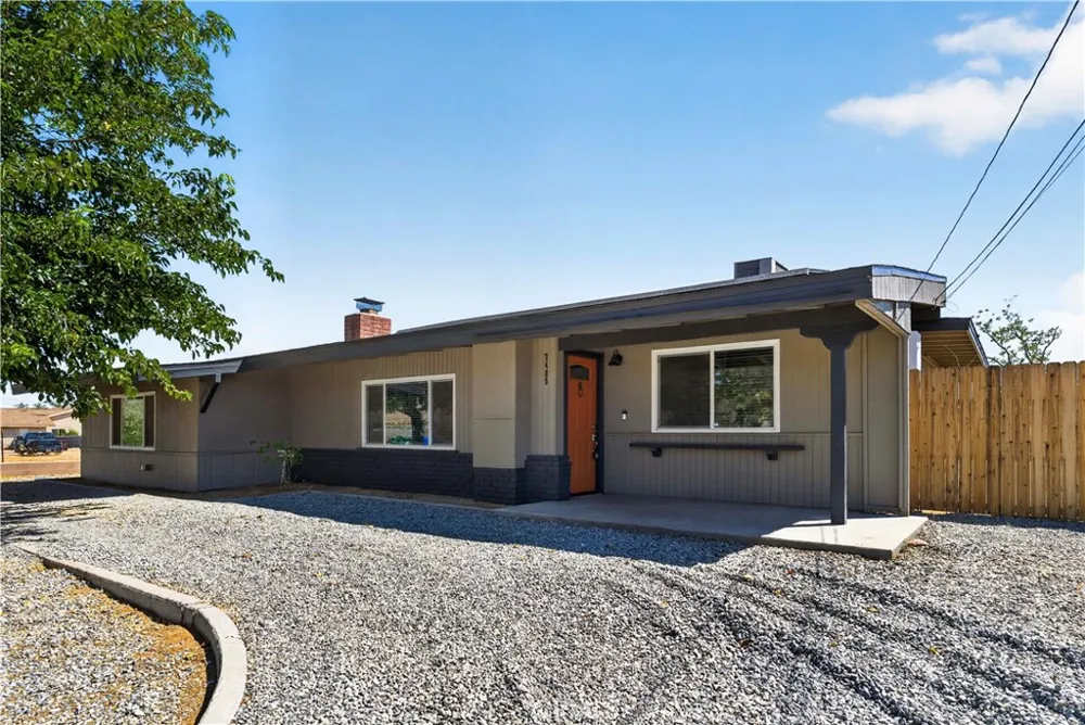 7405 Warren Vista Yucca Valley, CA 92284