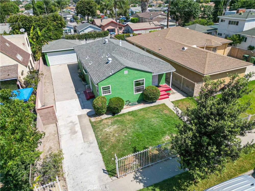 901 W 134th Place Compton, CA 90222