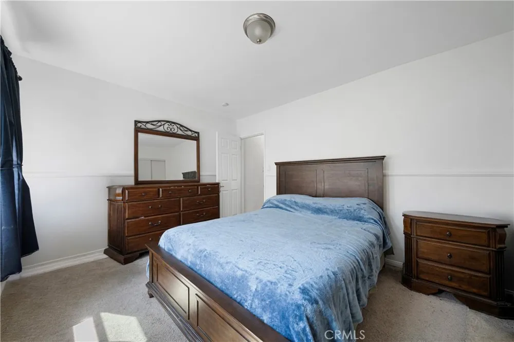 901 W 134th Place Compton, CA 90222