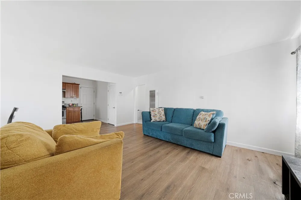 901 W 134th Place Compton, CA 90222