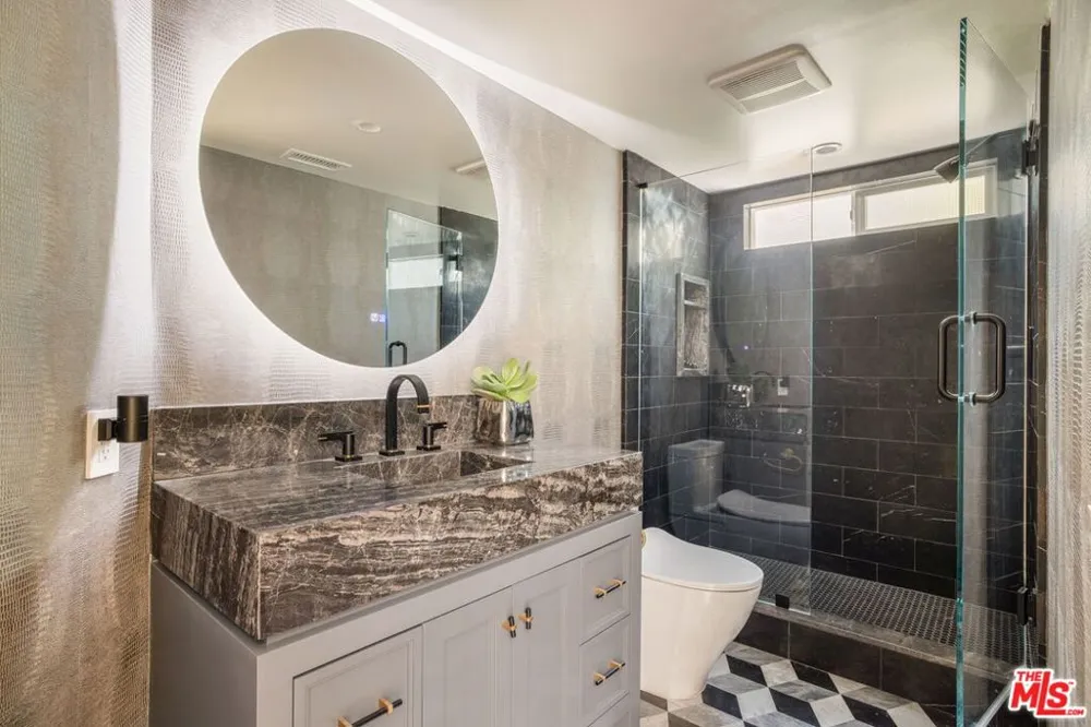 1736 Michael Lane Pacific Palisades, CA 90272