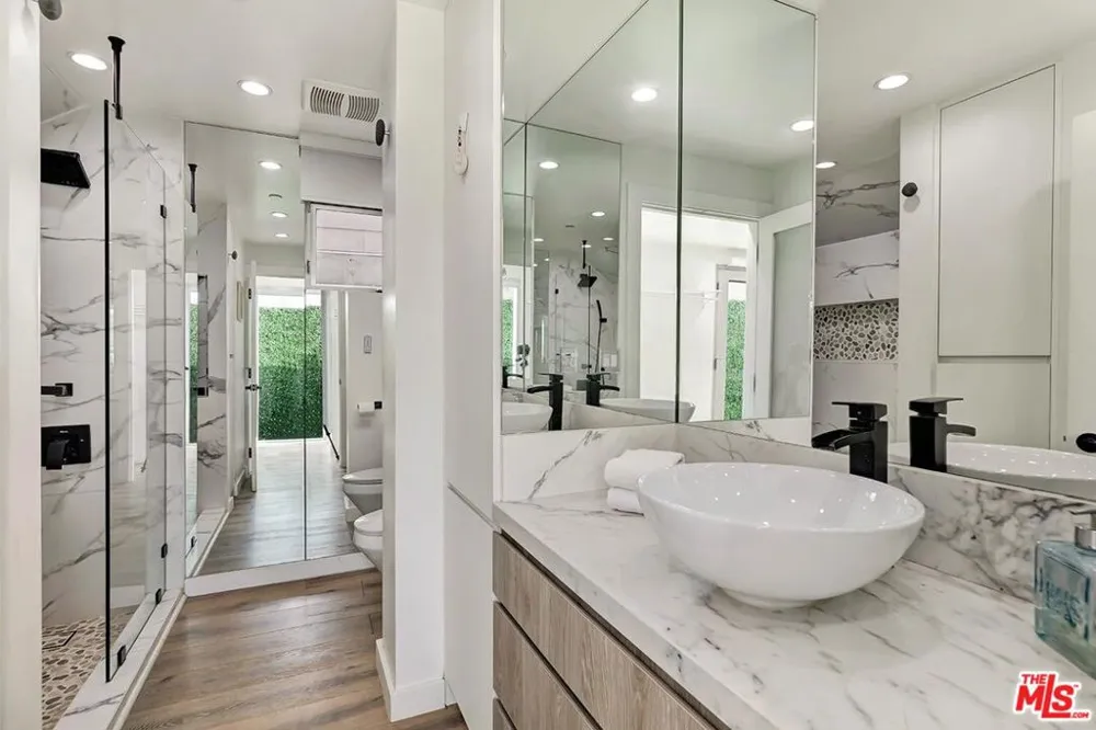 1255 Palisades Beach Road Santa Monica, CA 90401
