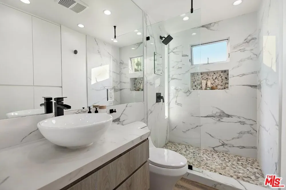 1255 Palisades Beach Road Santa Monica, CA 90401